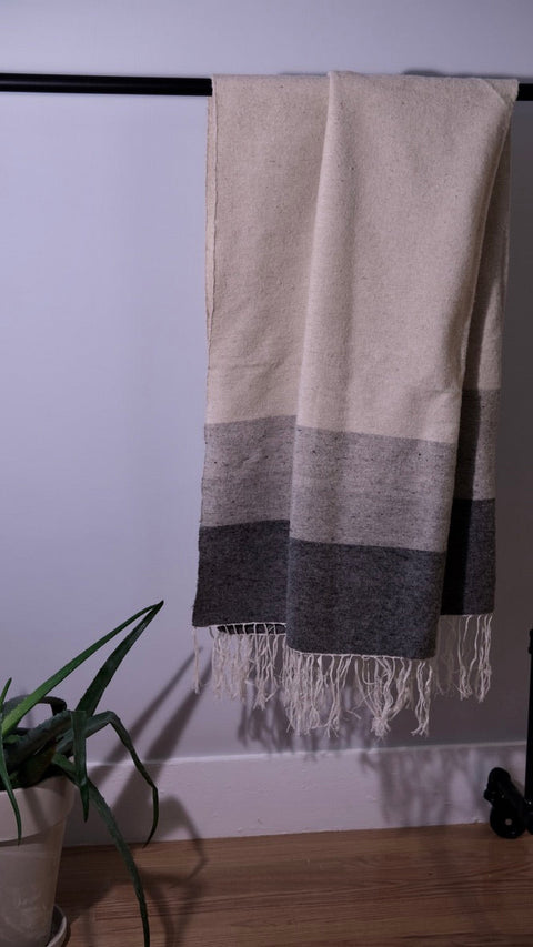 Oversized Shawl | Grey Block Weave