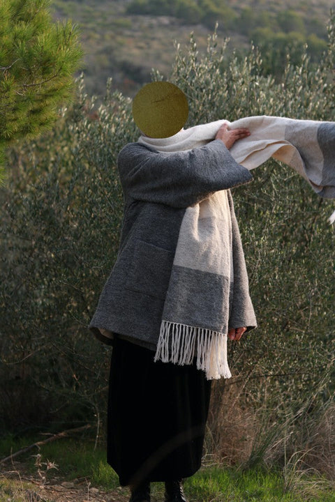 Oversized Shawl | Grey Block Weave