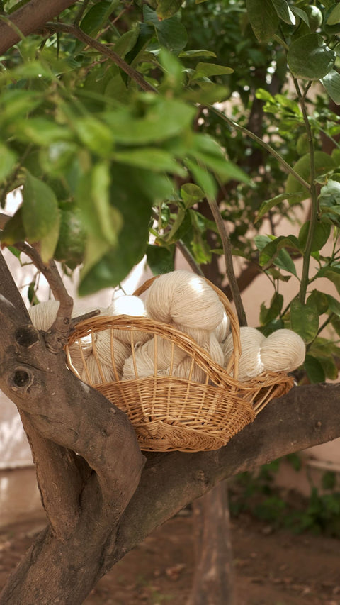 Hand-Spun Wool Threads - Undyed Cream